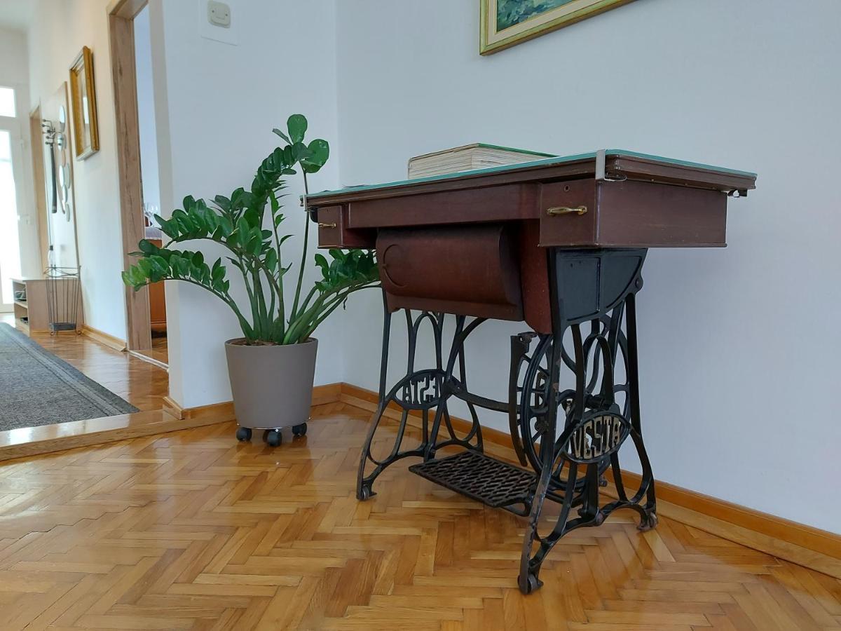 Apartman Tince Delnice Exterior foto