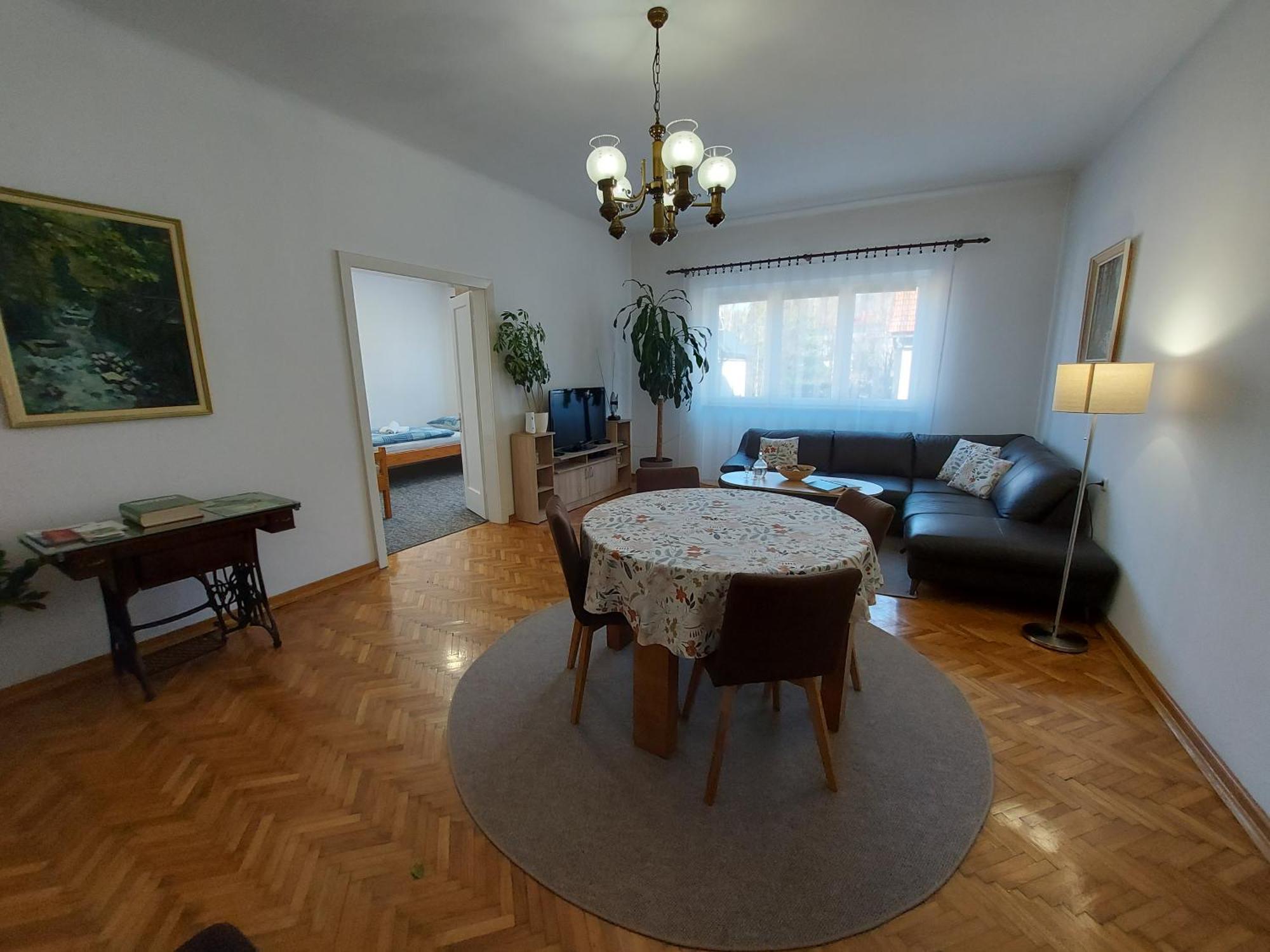 Apartman Tince Delnice Exterior foto