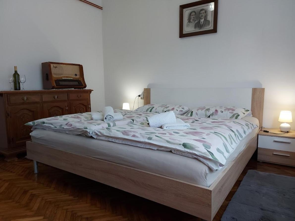 Apartman Tince Delnice Exterior foto